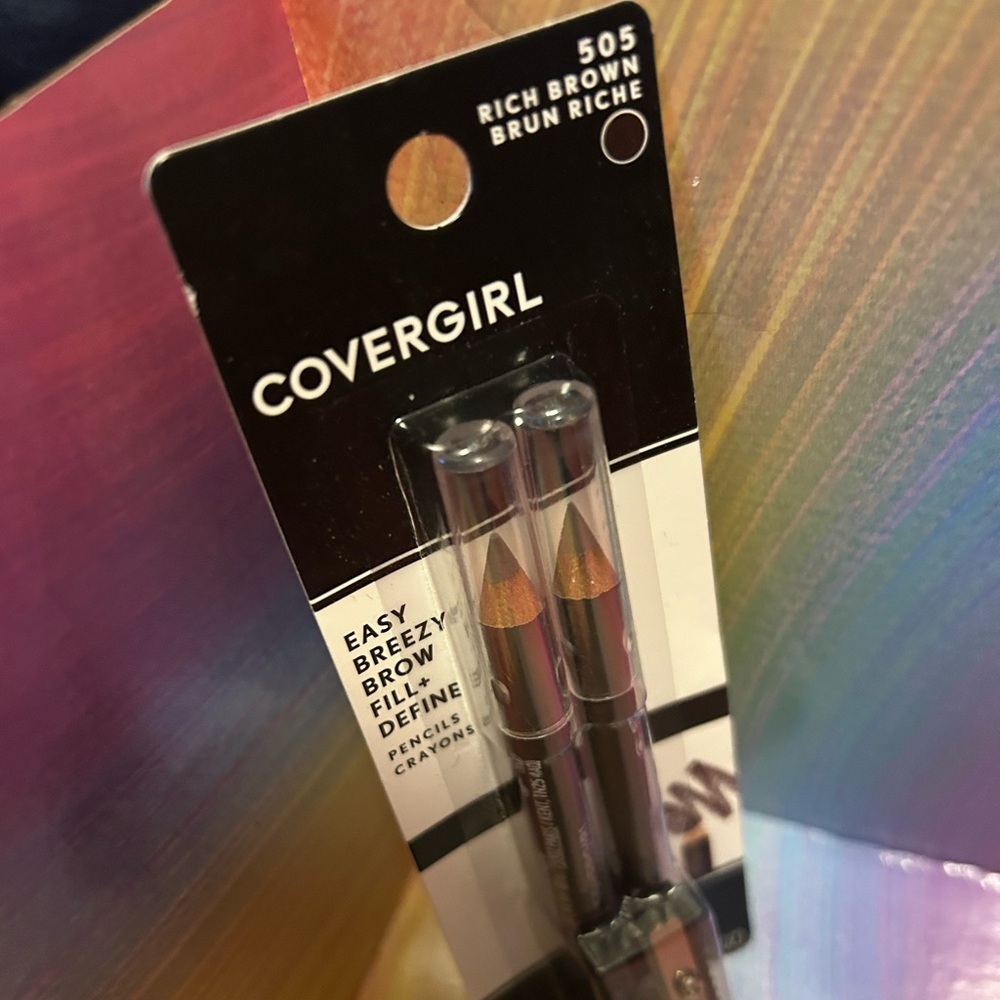 Covergirl Makeup set NWT - Picture 9 of 13